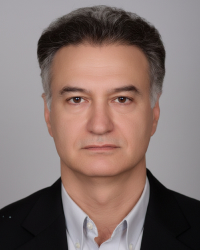 دکتر اصغر صادقی