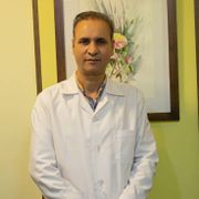 دکتر حمیدرضا طغیانی کارشناس ارشد علوم تغذیه در شهر اصفهان