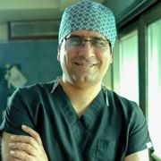 دکتر مجید فرجی تخصص بیماری‌های قلب و عروق در شهر تهران