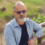 دکتر فرامرز نقدی تخصص روان‌پزشکی در شهر اصفهان